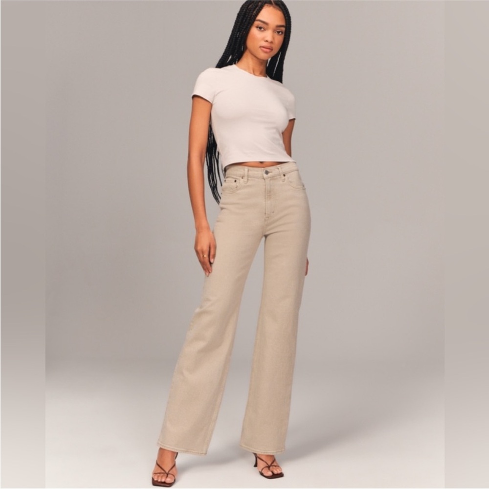 Abercrombie & Fitch - 90’s Relaxed Jean